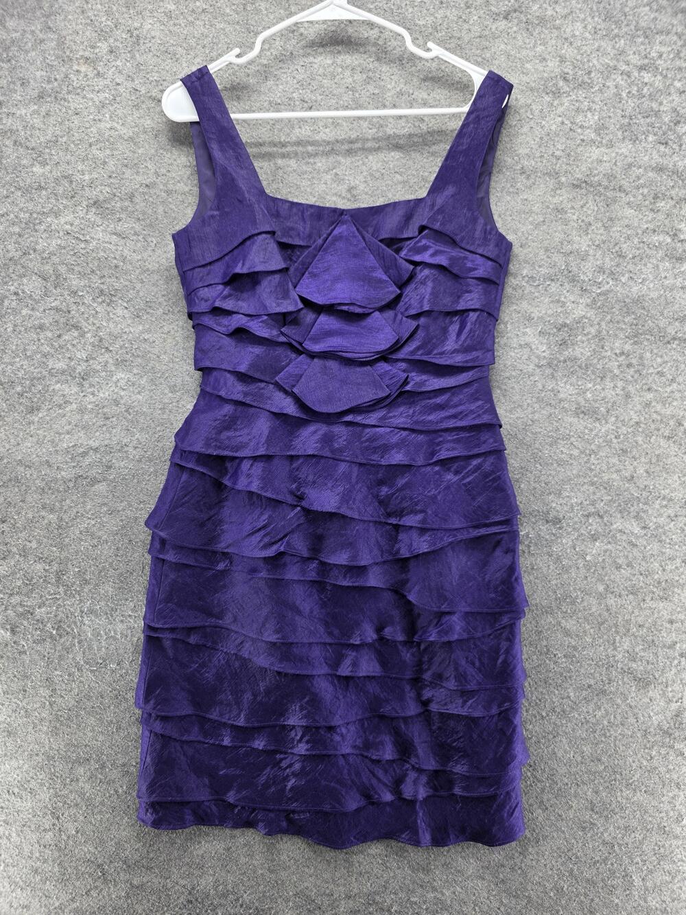 London Times Dress Womens 4 Purple Sheath Short Square Neck Lined Layered